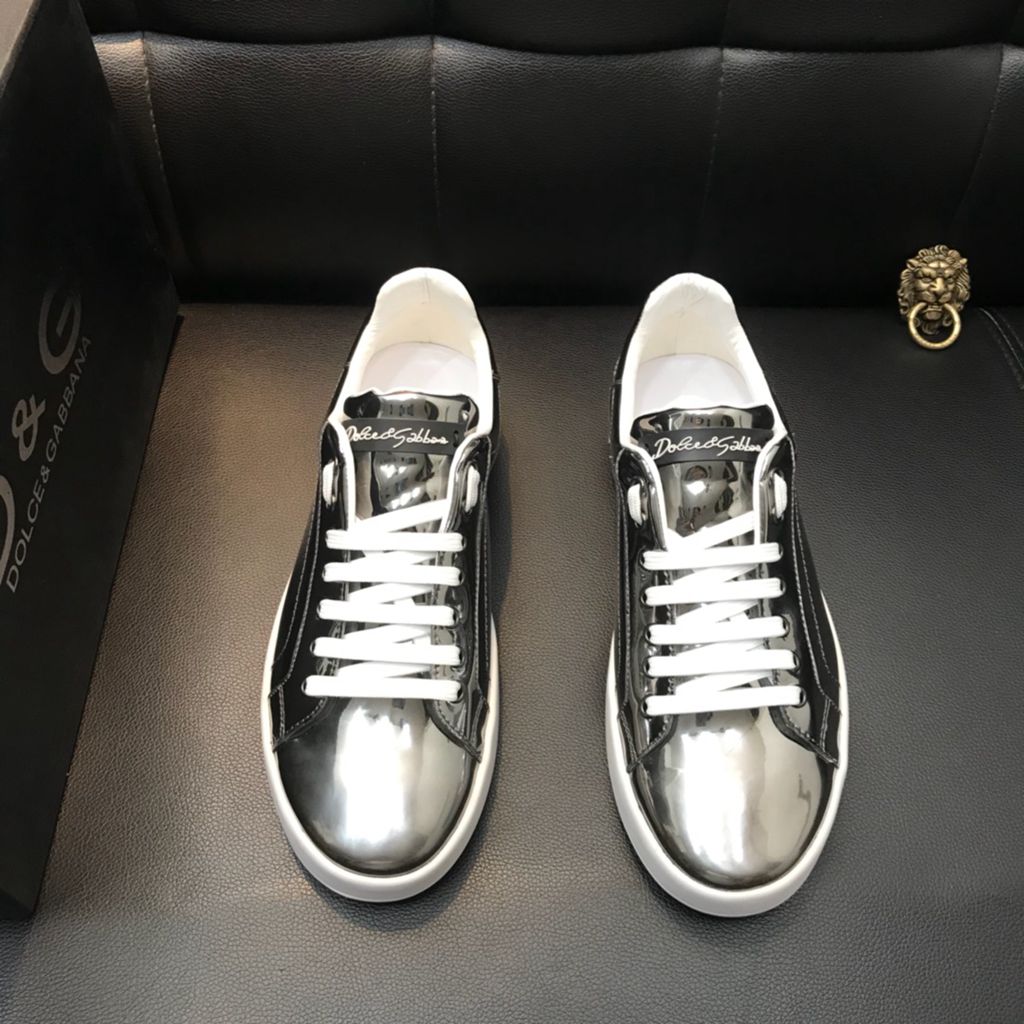 D*G sneaker